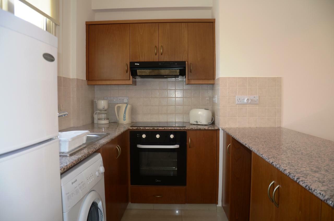 Top Floor, 2 Bedroom Apartment Vanessa D204, Free Wifi, Village View 佩亚 客房 照片